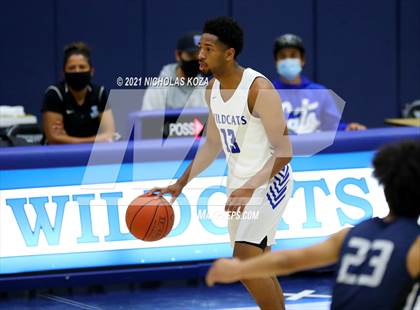 Thumbnail 1 in Sierra Canyon vs. Windward photogallery.