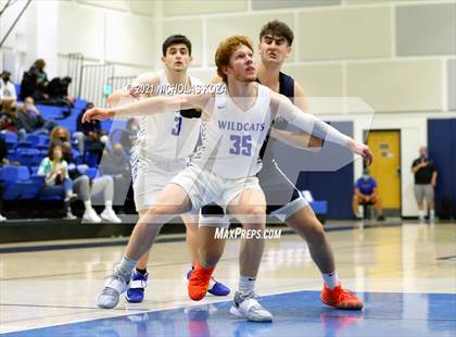 Thumbnail 2 in Sierra Canyon vs. Windward photogallery.