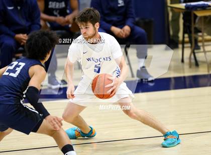 Thumbnail 1 in Sierra Canyon vs. Windward photogallery.