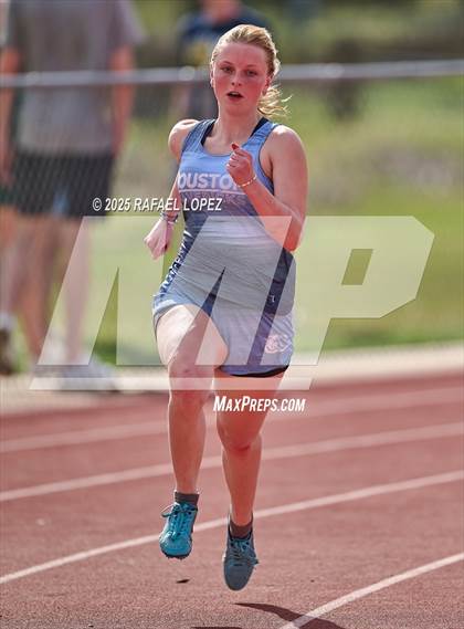 Thumbnail 1 in Rosehill Eagle Relays (200M) photogallery.