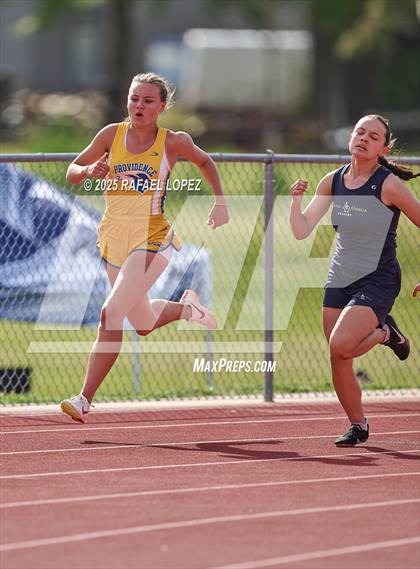 Thumbnail 2 in Rosehill Eagle Relays (200M) photogallery.