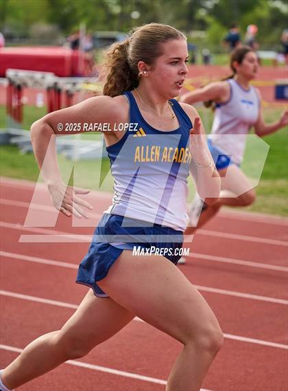 Thumbnail 1 in Rosehill Eagle Relays (200M) photogallery.