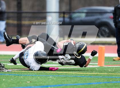 Thumbnail 1 in Joel Barlow vs. Sports & Medical Sciences Academy/University Science & Engineering/Classical Magnet (CIAC Class M Semifinal) photogallery.