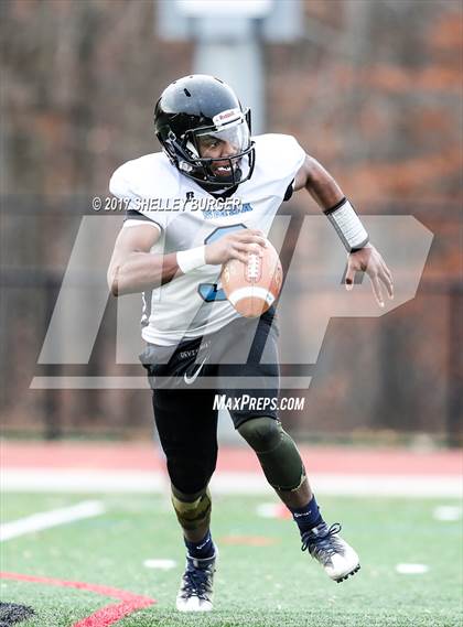 Thumbnail 3 in Joel Barlow vs. Sports & Medical Sciences Academy/University Science & Engineering/Classical Magnet (CIAC Class M Semifinal) photogallery.