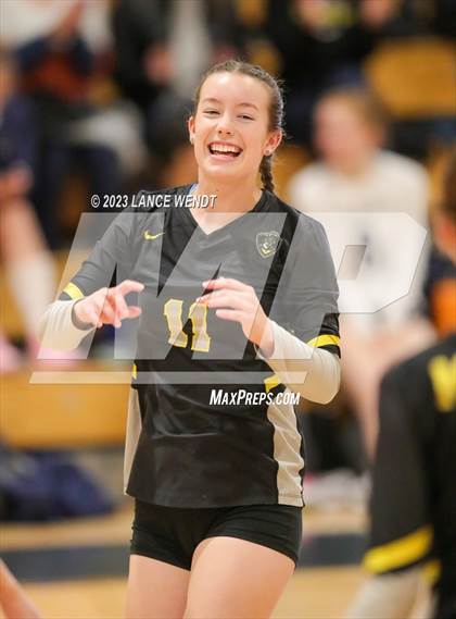 Thumbnail 3 in Prospect Ridge Academy vs. Jefferson Academy photogallery.