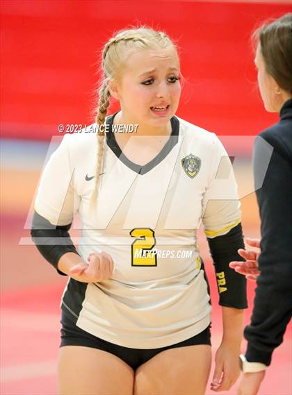 Thumbnail 3 in Prospect Ridge Academy vs. Jefferson Academy photogallery.