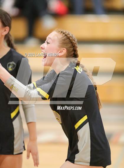 Thumbnail 3 in Prospect Ridge Academy vs. Jefferson Academy photogallery.