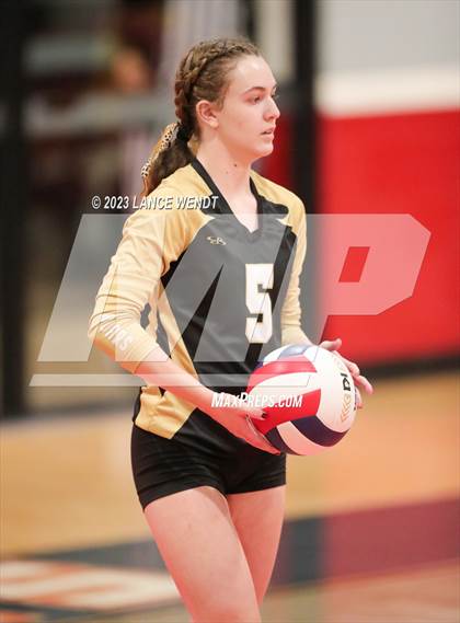 Thumbnail 3 in Prospect Ridge Academy vs. Jefferson Academy photogallery.