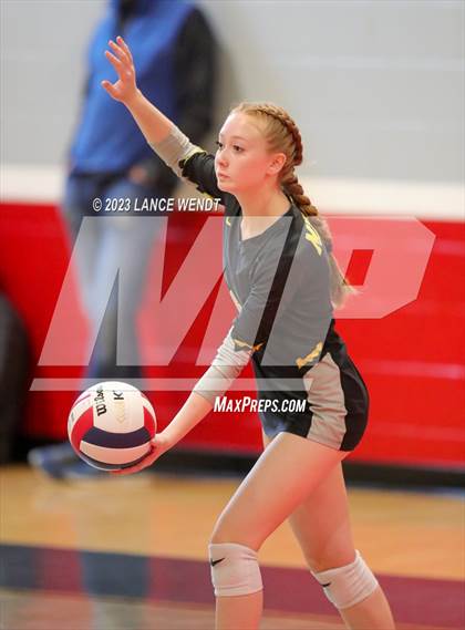 Thumbnail 3 in Prospect Ridge Academy vs. Jefferson Academy photogallery.