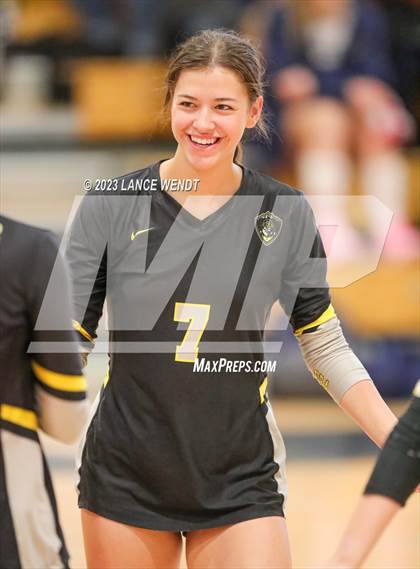 Thumbnail 2 in Prospect Ridge Academy vs. Jefferson Academy photogallery.