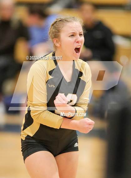 Thumbnail 1 in Prospect Ridge Academy vs. Jefferson Academy photogallery.