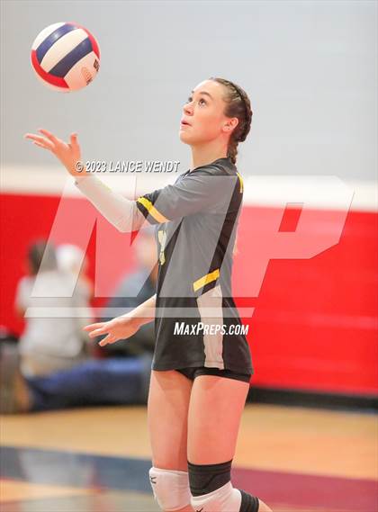 Thumbnail 3 in Prospect Ridge Academy vs. Jefferson Academy photogallery.