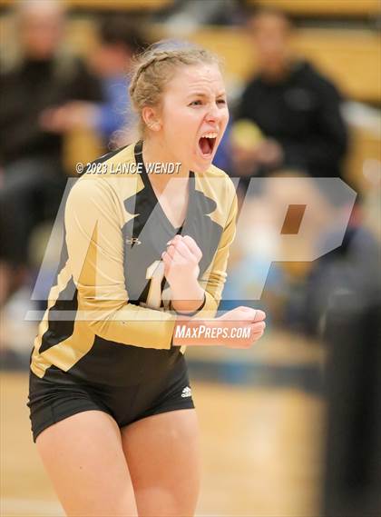 Thumbnail 3 in Prospect Ridge Academy vs. Jefferson Academy photogallery.