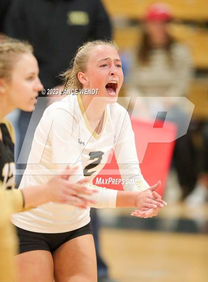 Thumbnail 2 in Prospect Ridge Academy vs. Jefferson Academy photogallery.