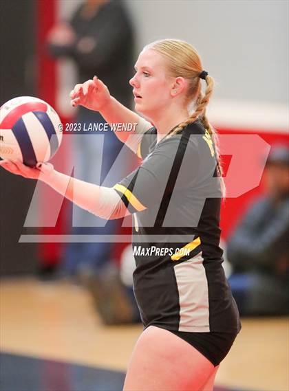 Thumbnail 3 in Prospect Ridge Academy vs. Jefferson Academy photogallery.