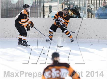 Thumbnail 3 in Lutheran South vs Oakville (St. Louis Winter Classic) photogallery.