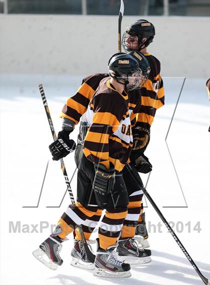 Thumbnail 2 in Lutheran South vs Oakville (St. Louis Winter Classic) photogallery.
