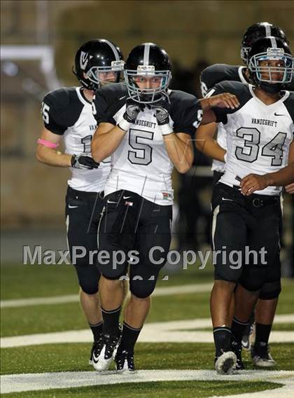 Thumbnail 3 in Vandegrift @ Vista Ridge photogallery.