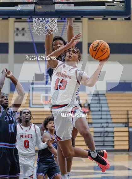 Thumbnail 3 in Sandy Creek vs. Carver (Lemon Street Classic) photogallery.