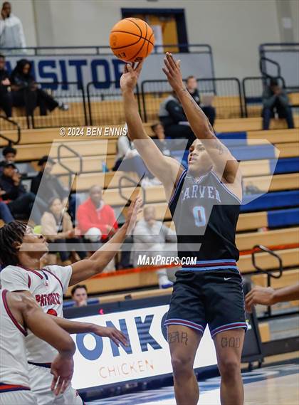 Thumbnail 2 in Sandy Creek vs. Carver (Lemon Street Classic) photogallery.