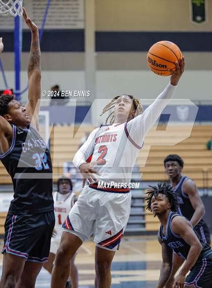 Thumbnail 3 in Sandy Creek vs. Carver (Lemon Street Classic) photogallery.