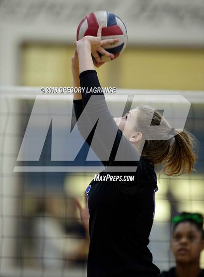 Thumbnail 2 in Carroll vs Byron Nelson photogallery.