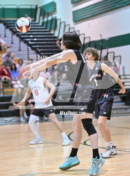 Thumbnail 2 in Casteel vs. Williams Field (AIA 5A Final) photogallery.