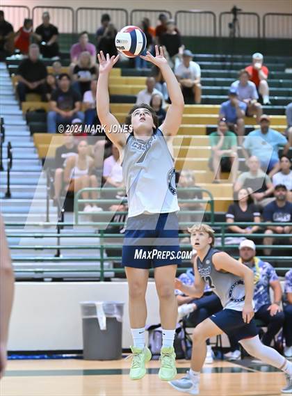 Thumbnail 1 in Casteel vs. Williams Field (AIA 5A Final) photogallery.