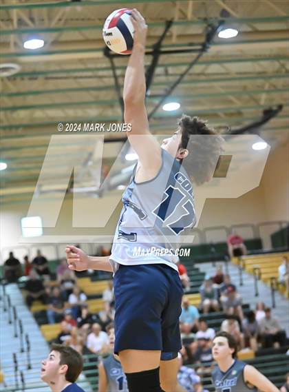 Thumbnail 2 in Casteel vs. Williams Field (AIA 5A Final) photogallery.