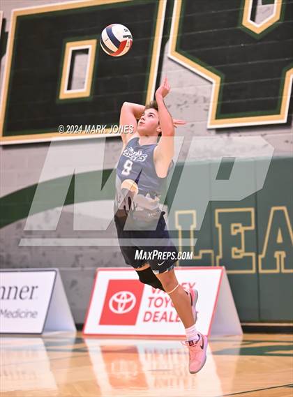 Thumbnail 1 in Casteel vs. Williams Field (AIA 5A Final) photogallery.