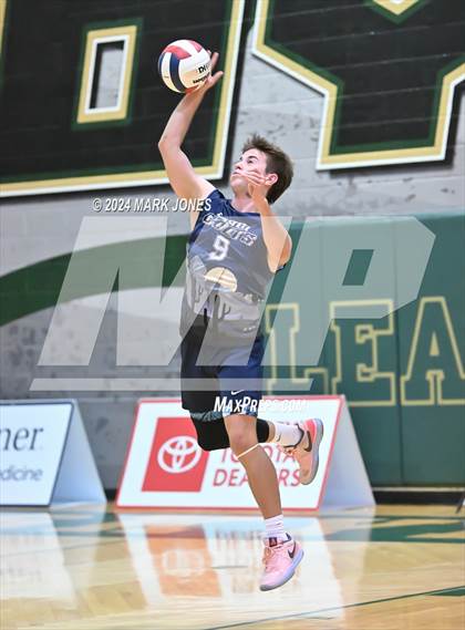Thumbnail 1 in Casteel vs. Williams Field (AIA 5A Final) photogallery.