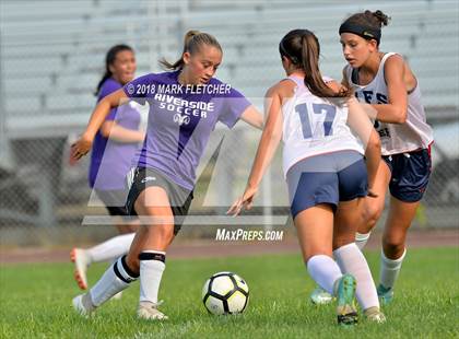 Thumbnail 1 in Moorestown Friends @ Riverside photogallery.