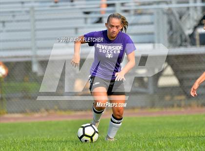 Thumbnail 2 in Moorestown Friends @ Riverside photogallery.