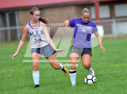 Thumbnail 2 in Moorestown Friends @ Riverside photogallery.