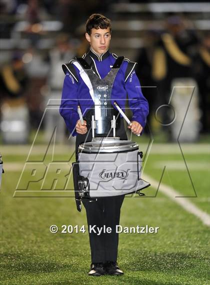 Thumbnail 3 in Mart vs. Tolar (UIL 2A Division 1 Region 2 Semifinal) photogallery.