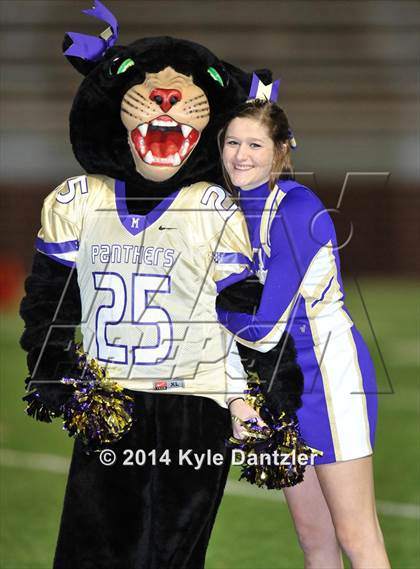 Thumbnail 3 in Mart vs. Tolar (UIL 2A Division 1 Region 2 Semifinal) photogallery.