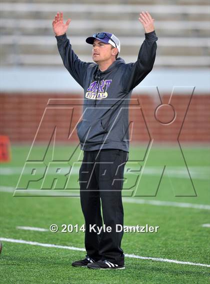Thumbnail 3 in Mart vs. Tolar (UIL 2A Division 1 Region 2 Semifinal) photogallery.
