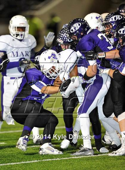 Thumbnail 3 in Mart vs. Tolar (UIL 2A Division 1 Region 2 Semifinal) photogallery.