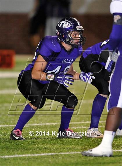 Thumbnail 2 in Mart vs. Tolar (UIL 2A Division 1 Region 2 Semifinal) photogallery.