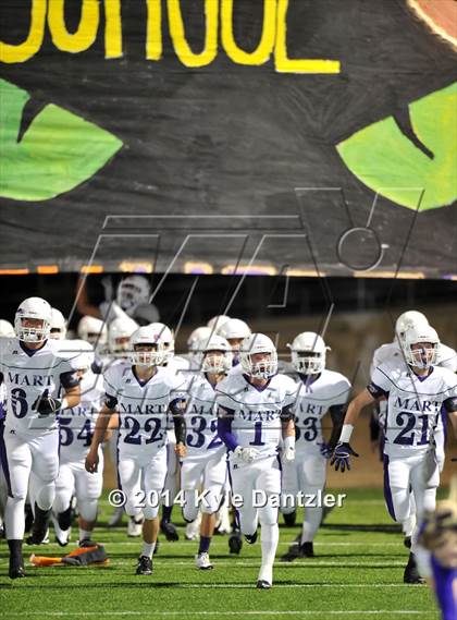Thumbnail 2 in Mart vs. Tolar (UIL 2A Division 1 Region 2 Semifinal) photogallery.