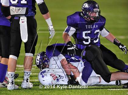 Thumbnail 3 in Mart vs. Tolar (UIL 2A Division 1 Region 2 Semifinal) photogallery.