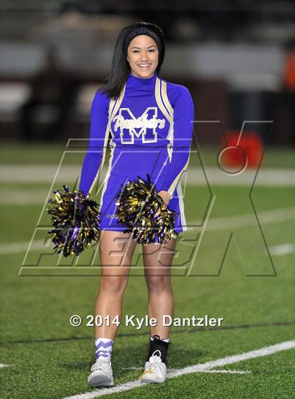 Thumbnail 1 in Mart vs. Tolar (UIL 2A Division 1 Region 2 Semifinal) photogallery.