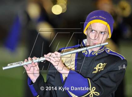 Thumbnail 2 in Mart vs. Tolar (UIL 2A Division 1 Region 2 Semifinal) photogallery.