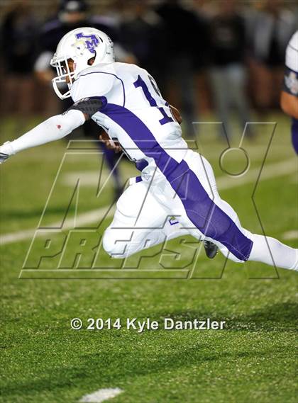 Thumbnail 2 in Mart vs. Tolar (UIL 2A Division 1 Region 2 Semifinal) photogallery.