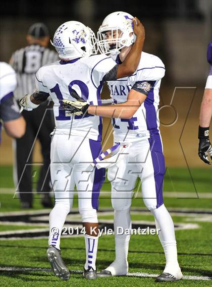 Thumbnail 3 in Mart vs. Tolar (UIL 2A Division 1 Region 2 Semifinal) photogallery.