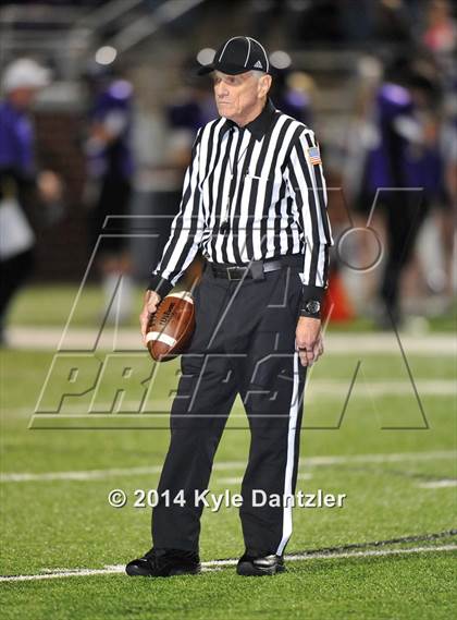 Thumbnail 3 in Mart vs. Tolar (UIL 2A Division 1 Region 2 Semifinal) photogallery.