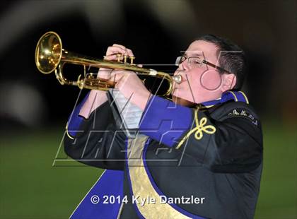 Thumbnail 1 in Mart vs. Tolar (UIL 2A Division 1 Region 2 Semifinal) photogallery.