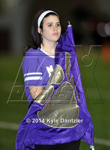 Thumbnail 3 in Mart vs. Tolar (UIL 2A Division 1 Region 2 Semifinal) photogallery.