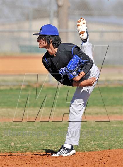Thumbnail 2 in Pantego Christian vs Dallas Christian (Texas Private School Classic) photogallery.