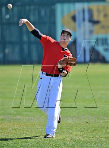 Thumbnail 2 in Pantego Christian vs Dallas Christian (Texas Private School Classic) photogallery.